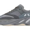 아디다스 이지 부스트 700 틸 블루 FW2499
